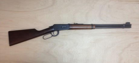 Vendo palanquero Winchester 94, calibre 30.30., impecable, pocos tiros. Precio 500 euros puesto en la 00