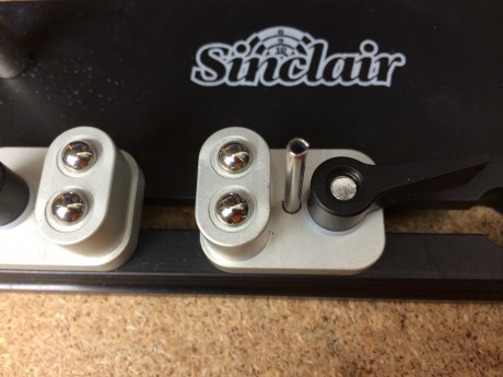 Cambio medidor de concentricidad de la marca SINCLAIR nuevo, por visor de aumentos medios. 00