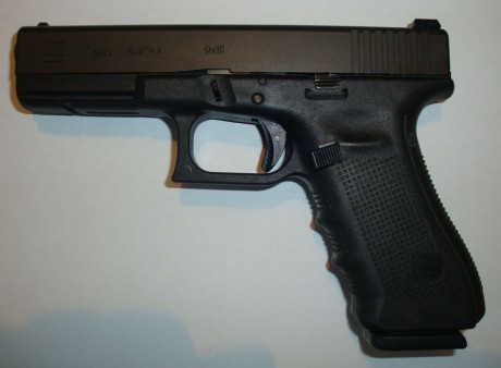 Hola compañeros, vendo pistola y equipo de IPSC por dejar la modalidad.
Acontinuación detallo el equipo.

*Pistola 02