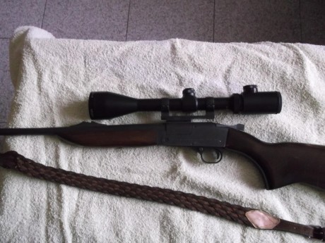 A petición de un compañero voy a intentar poner unas fotos del desmontaje de este rifle con el fin de 00
