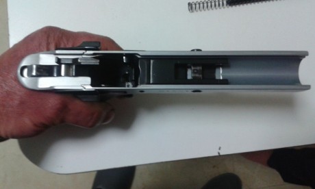   Hola compañer@s.

Se vende esta magnifica pistola de 9mm para precision.Es una PARDINI GT-9.
Es un arma 00