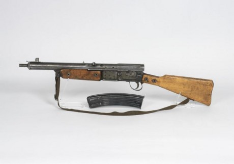 Hace unos días encontré por casualidad en una web extranjera un arma a la venta que hacía muchos años 120