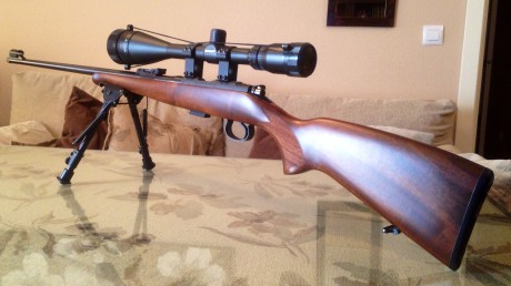 Carabina Cz 452 Deluxe, con menos de 500 disparos, se entrega con mira telescópica, bipode y funda.
Precio 02