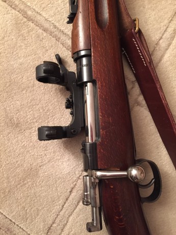 Hola lo dicho vendo este estupendo arma con la base original para la mira y el cerrojo curvo la precisión 01