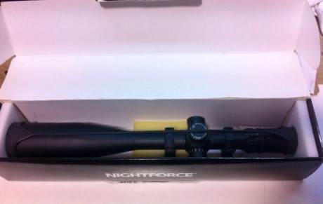 Pues eso que pongo a la venta este extraordinario visor NIGHTFORCE modelo NXS 12-42X56 con retícula MLR 00