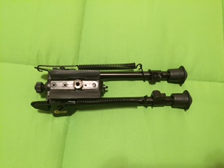Vendo Bipode Cadwell 30€ mas portes si los hubiera, el bipode esta en Barcelona. 01