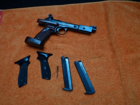 Ahora vamos la la Margolin, poco que decir de esta pistola que no se sepa, esta concretamente es la que 00