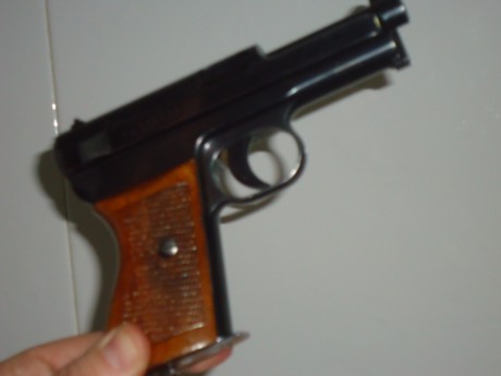  john2.JPG Hola a tod@s....


   UN AMIGO ME HA PEDIDO    QUE LE PONGA ESTE ANUNCIO ya que no se le da 02