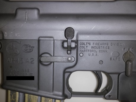 Rifle Colt original made in USA modelo AR15 A2 en calibre 222 Regminton
En perfecto estado estetico y 00