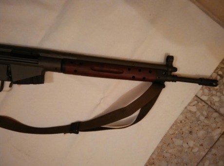 Hola, un amigo vende todas sus armas por enfermedad. En esta caso se trata de un fusil Cetme del calibre 02