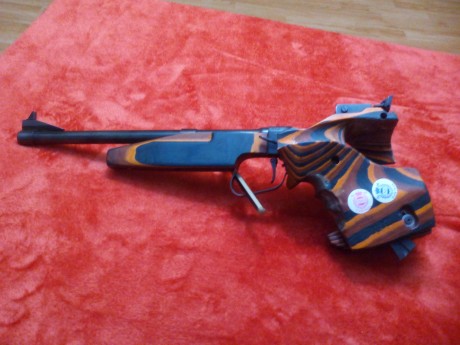 Vendo Toz 35, o la cambio por una pistola aire 10 metros.
Calibre 22 LR, para la modalidad Olimpica de 00