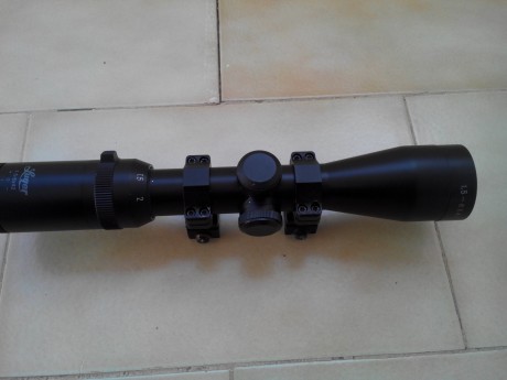 Vendo un visor para rifle, marca Luger, con tubo de 30m/m., de 1, 5-6x42, retícula tipo 4 en segundo plano, 01