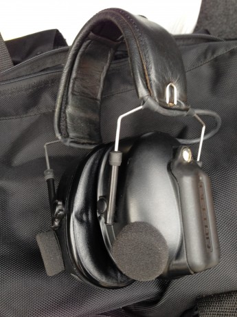 vendo cascos electrónicos Peltor Tactical XP 3M muy poco usados están como nuevos con su caja y todo.
se 00