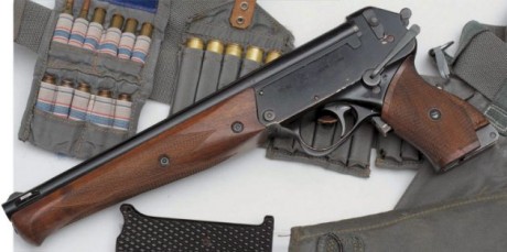 Hace unos días encontré por casualidad en una web extranjera un arma a la venta que hacía muchos años 140