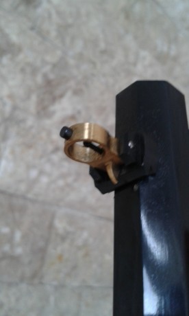 Hola compañeros,

Vendo mi Uberti 1866 Yellowboy modelo Sporting de cañón octogonal de 24 1/4" y 12