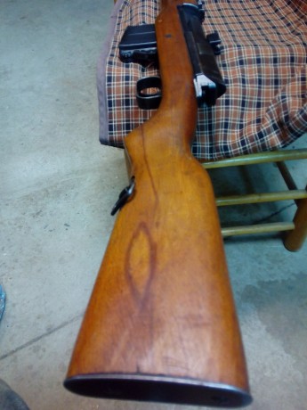 Vendo fusil Hakim semiautomático en calibre 7.92x57 mauser , cargador de 10 cartuchos , precisión excelente.
 01