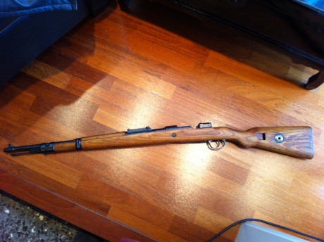 Vendo o cambio (solo por Sako Quad 22lr. HB abonando diferencia) esta reliquia con mucha guerra (captura 01