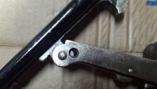Hola compañeros,me han regalado,o mas bien he salvado de ser achatarrada,una escopeta paralela El Chimbo 41