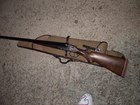 Un amigo me ha pedido que le anuncie su escopeta heredada de un familiar...
Se trata de una Garbi 103A, 02