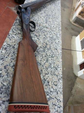 Un amigo me ha pedido que le anuncie su escopeta heredada de un familiar...
Se trata de una Garbi 103A, 41