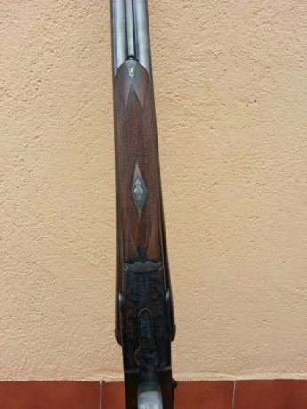 Un amigo me ha pedido que le anuncie su escopeta heredada de un familiar...
Se trata de una Garbi 103A, 52