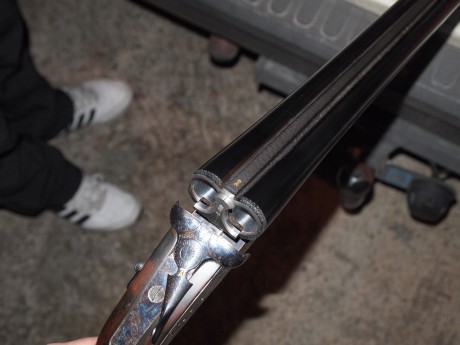 Un amigo me ha pedido que le anuncie su escopeta heredada de un familiar...
Se trata de una Garbi 103A, 80