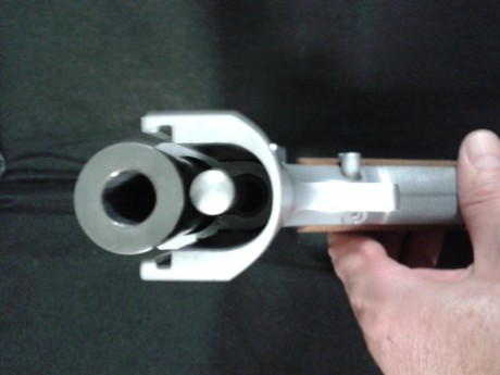 Buenas estoy buscando un 9mm para precisión, me interesan sobre todo pardini GT-9, STI target master, 30