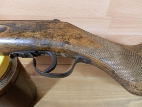 Hola compañeros, me he hecho con una carabina "aguirre y aranzabal" en un estado aceptable para 12