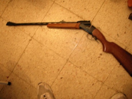 Hola, 
Vendo monotiro baikal 308 win por falta de uso, esta en muy buen estado.
PRECIO 200€ mas gastos 02