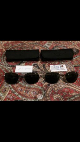 SE VENDEN GAFAS DE SOL MARCA RANDOLFH. 
MODELO AVIADOR.
HAY TRES COLORES DISPONIBLES DORADO , PLATA Y 00