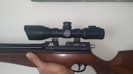 Visor en perfecto estado y con muy poco uso. Es un utg accushot traido de usa mini swat 3-12×44 tubo de 00