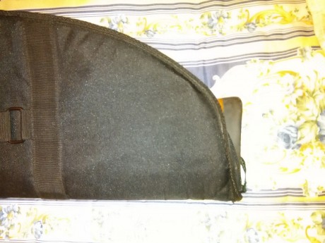 hola vendo funda gamo de cordura negra comprada el dia 13 al compañero talionx por error.
https://www.armas.es/foros/aire-comprimido-airsoft-segunda-mano/vendo-2-fundas-gamo-de-114-cm-1008387