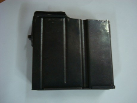 Vendo cargador para Sako Valmet hunter, calibre 3006, usado, por 90 euros
saludos 01