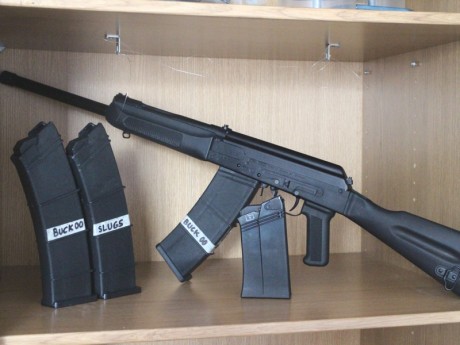 (( VENDIDA!!!!!!! ))

Vendo mi escopeta Saiga 12

del calibre 12 y semi-automatica. Funciona con cargadores. 02