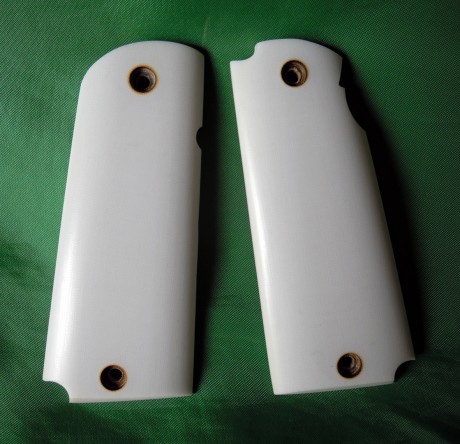 Vendo cachas para pistolas Star, tipo A - B, y sus variantes AS, BS. También para Llama, variantes y clones 12