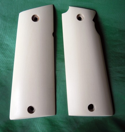 Vendo cachas para pistolas Star, tipo A - B, y sus variantes AS, BS. También para Llama, variantes y clones 11