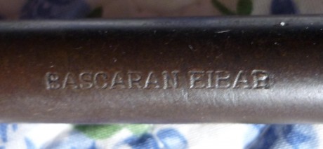 Tengo esta carabina Cometa que no se nada de ella, solo que era de mi padre y que él se la compro a un 01
