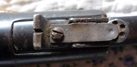 Tengo esta carabina Cometa que no se nada de ella, solo que era de mi padre y que él se la compro a un 11