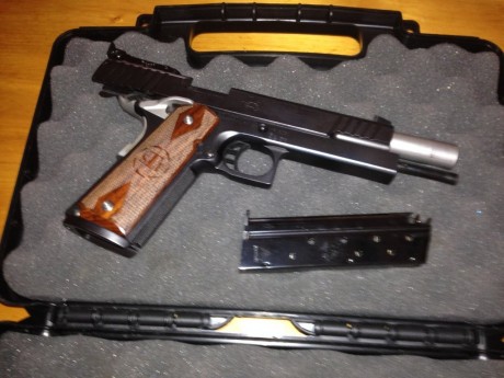 Vendo mi pistola Sti Target Master por no usarla, esta completamente nueva, solo se ha usado al principio 02