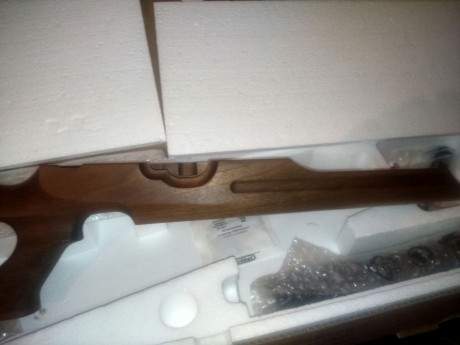 Hola
En venta mi culata de mi hw100 t
Motivo le puse desde el primer dia
una culata de guntuning.
Si alguno 10