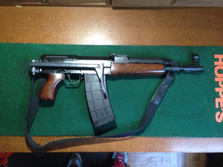 Saludos
Recientemente en algunas armerias de este pais se puede adquirir este modelo el Semopal Vz 58 170