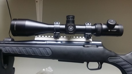 Buenas compañeros, por cosas del destino ha llegado a mis manos un Winchester de cerrojo en este calibre 30