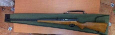 Muy buenas un buen amigo mio vende esta excepcional carabina.
Se trata de una carabina española, 1819 01