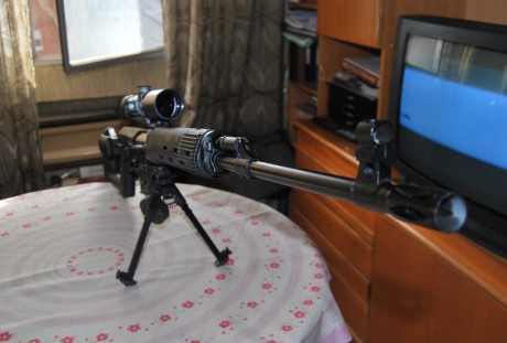 Buenas.

Pues por dejar este calibre y centrarme en los temas Cow Boy cambiaría este rifle por palanquero 00