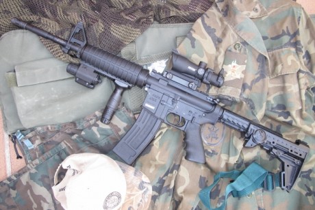 Pongo a la venta mi carabina Chiappa modelo mfour22, con dos cargadores, con culata STAR M93 Modular Carbine 02