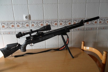 Hola,
Vendo esta Hatsan BT65-SB, cal 6.35, con dos cargadores, correa, bípode y silenciador originales, 00
