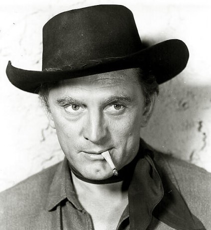 O de James Cagney ( mi preferido) o de Gary Cooper o de tantos magnificos actores del maravilloso cine 160