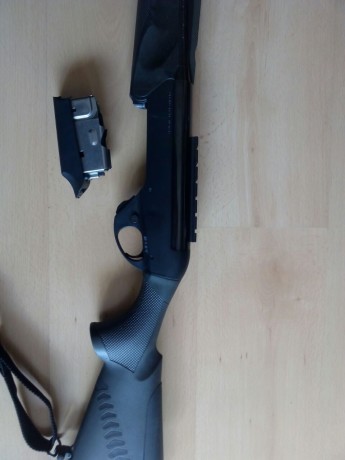 Vendo rifle Benelli Argo, calibre 300 wm, esta como nuevo.Precio 900 €
Tambien cambiaria por rifle de 02