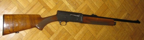 Vendo Escopeta repetidora FN Browning Automática Calibre 12 en buen estado.
Aunque tengo Licencia de Armas 02