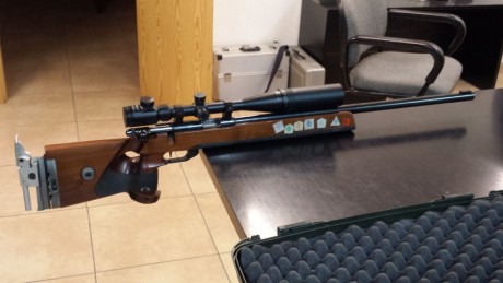 Vendida - Un compañero vende su carabina Anschutz 1813 super match con visor de 32 aumentos o diopter.
 02